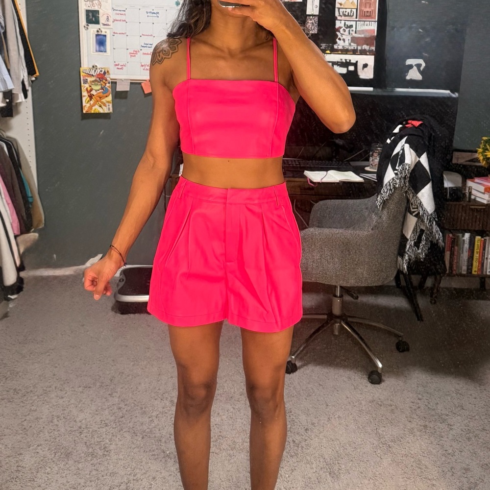 Nasty Gal - Vibrant Pink Women's Shorts Set